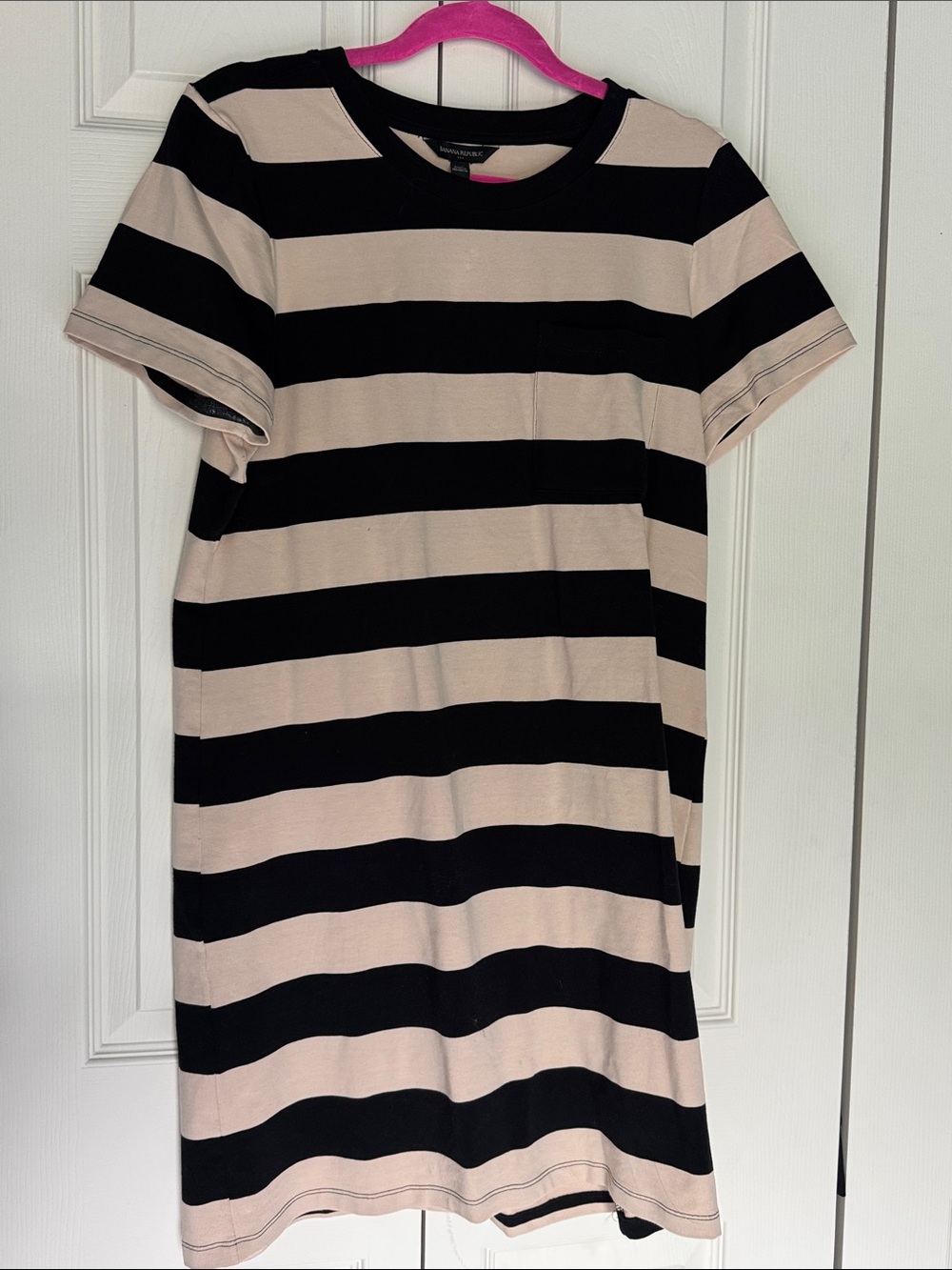 Banana Republic Black Top with Bright Pink Trim